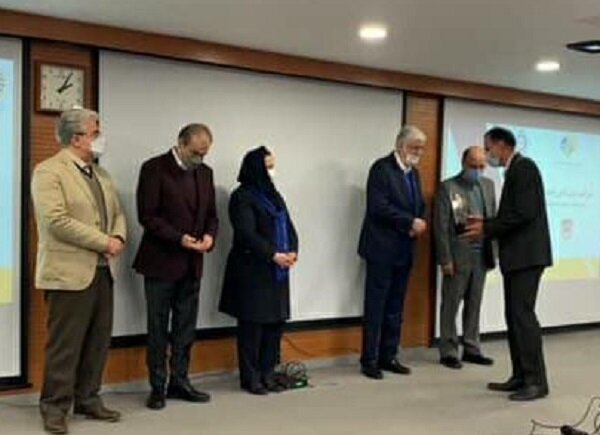 ذوب‌آهن اصفهان تندیس پنجمین دوره جایزه مسئولیت اجتماعی را کسب کرد